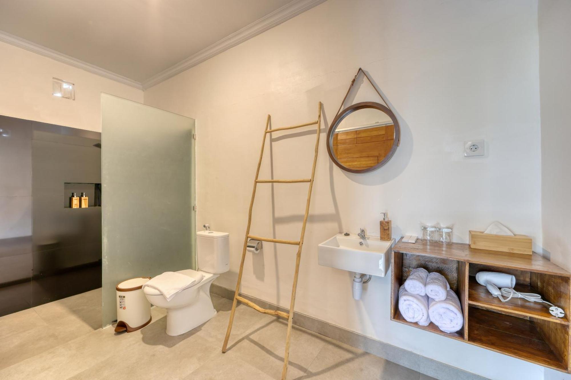 Kelingking Puri Suci Villa Batumadeg Bagian luar foto